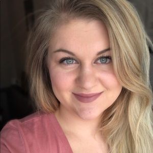 Meet your Posher, Kaitlyn